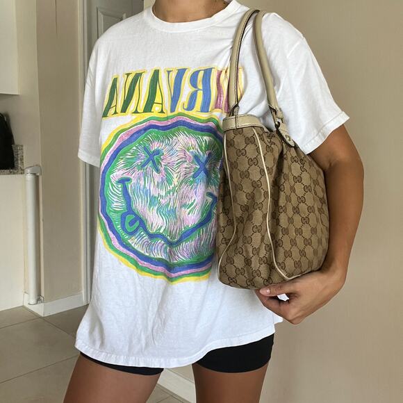 GUCCI GG Sukey Beige Canvas and Leather Tote - Picture 15 of 16